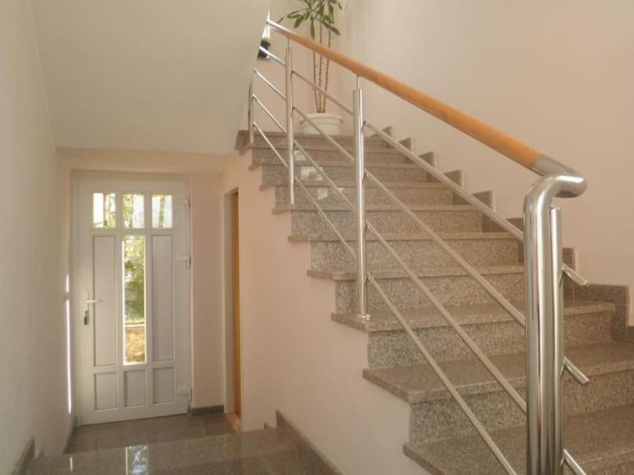 Apartments Dijana โวดีเซ ภายนอก รูปภาพ